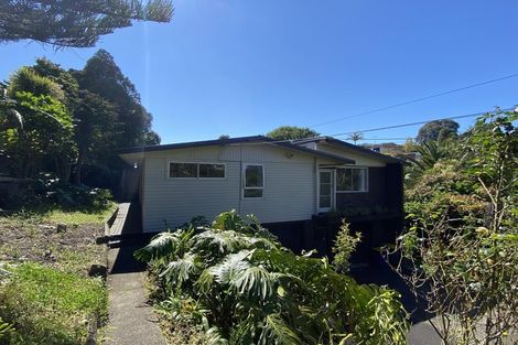 Photo of property in 22 Korotaha Terrace, Rothesay Bay, Auckland, 0630