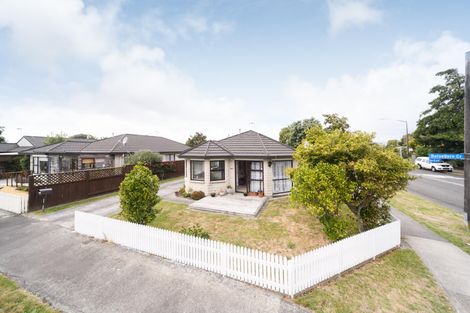 Photo of property in 2 Belvedere Crescent, Takaro, Palmerston North, 4412