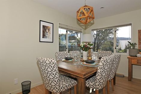 Photo of property in 35 Chartwell Drive, Crofton Downs, Wellington, 6035