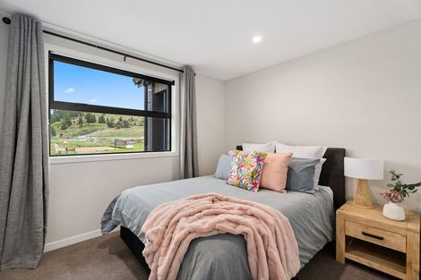 Photo of property in 6 Booth Drive, Cromwell, 9310