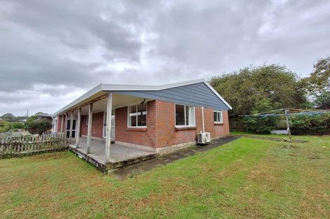 Photo of property in 1/73 Royal View Road, Te Atatu South, Auckland, 0610