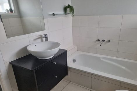 Photo of property in 1/458 Great South Road, Opaheke, Papakura, 2113