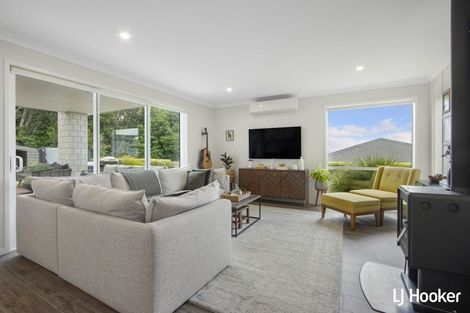 Photo of property in 22 Ralph Lane, Waihi Beach, 3611