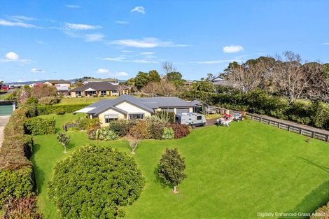 Photo of property in 137 Colombo Road, Waiuku, 2123