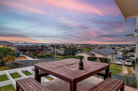 Photo of property in 1 Lemon Grove Avenue, Otumoetai, Tauranga, 3110