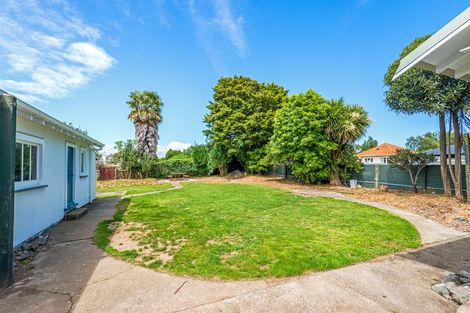 Photo of property in 64 Limbrick Street, Terrace End, Palmerston North, 4410