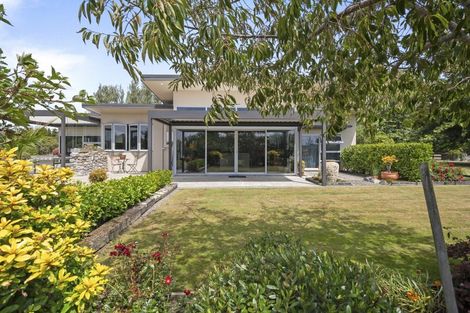 Photo of property in 14 Branksome Place, Aokautere, Palmerston North, 4471