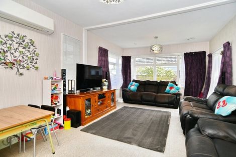 Photo of property in 5 Ethne Street, Mairehau, Christchurch, 8013