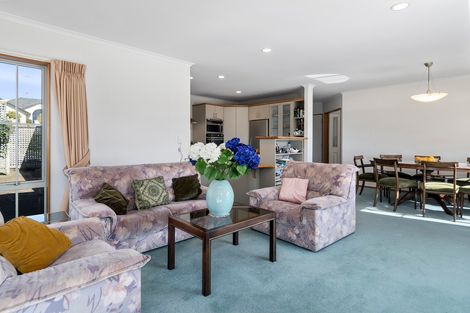 Photo of property in 6 Hadleigh Place, Bethlehem, Tauranga, 3110