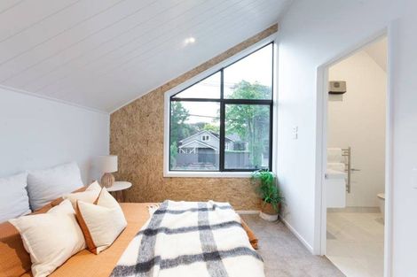 Photo of property in 2 Saint Martins Road, Saint Martins, Christchurch, 8022