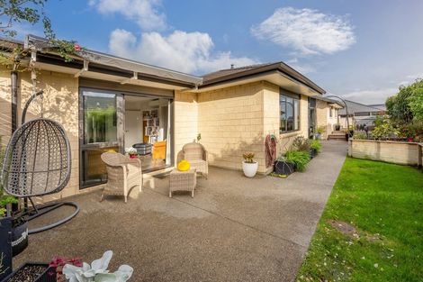 Photo of property in 2 Pohatu Lane, Otaki, 5512
