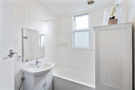 Photo of property in 1/93 Nelson Crescent, Napier South, Napier, 4110