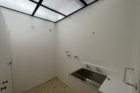 Photo of property in 8 Ihaka Street, Hokowhitu, Palmerston North, 4410