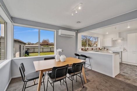 Photo of property in 76a Englefield Road, Northwood, Christchurch, 8051
