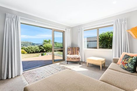 Photo of property in 85 Aotea Drive, Aotea, Porirua, 5024