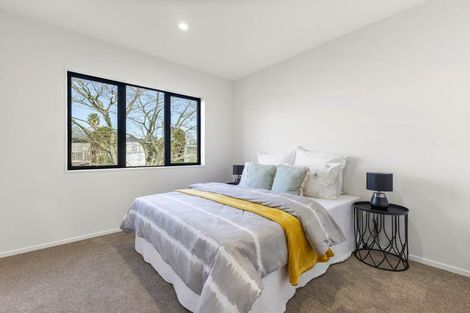 Photo of property in 1b Dreadon Road, Manurewa, Auckland, 2102