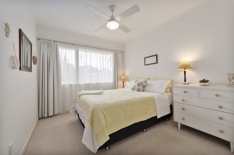 Photo of property in 51 Spence Road, Henderson, Auckland, 0612