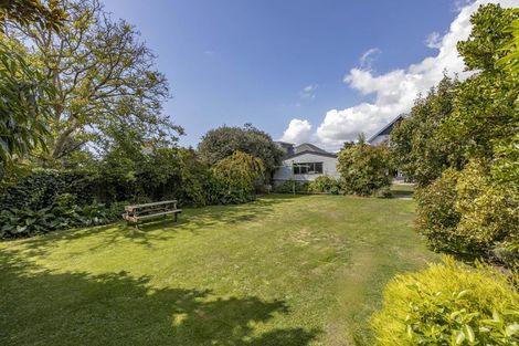 Photo of property in 35 Aylmer Street, Somerfield, Christchurch, 8024