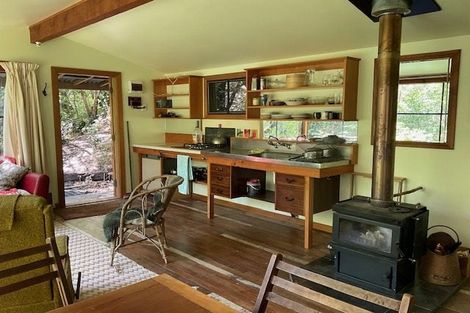 Photo of property in 24 College Road, Lyttelton, 8082