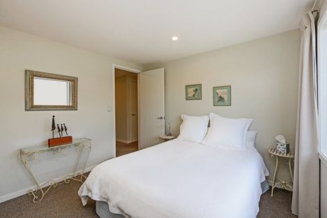 Photo of property in 16 Wanaka Place, Poraiti, Napier, 4112