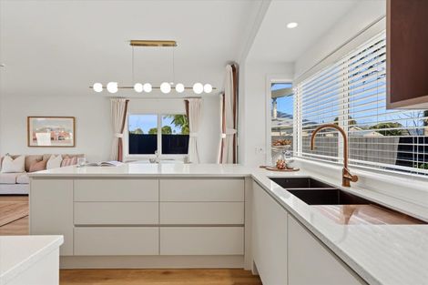 Photo of property in 60 Gloucester Road, Mount Maunganui, 3116