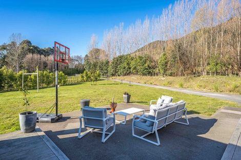 Photo of property in 6 Hadfield Road, Peka Peka, Waikanae, 5391