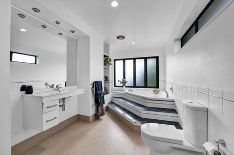 Photo of property in 74 Rata Street, Hawera, 4610