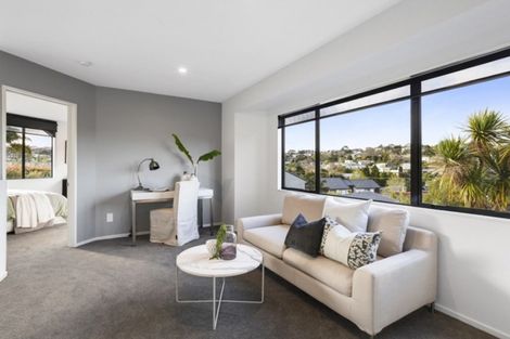 Photo of property in 1/8 Aotearoa Terrace, Murrays Bay, Auckland, 0630