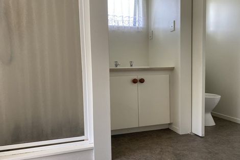 Photo of property in 53b Woodglen Road, Glen Eden, Auckland, 0602