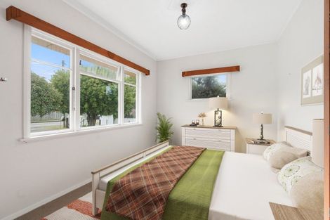 Photo of property in 51 East Street, Greytown, 5712