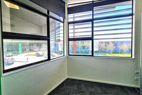 Photo of property in 299 Main South Road, Green Island, Dunedin, 9018