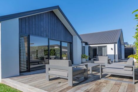 Photo of property in 7 Tirikatene Avenue, Paerata, Pukekohe, 2124