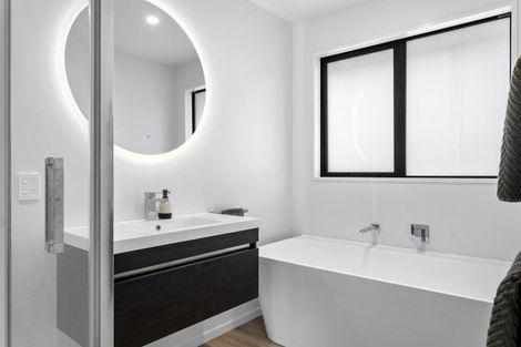 Photo of property in 31 Crossley Avenue, Woodend, 7610