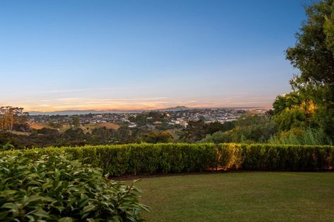 Photo of property in 221 Gills Road, Albany Heights, Auckland, 0632