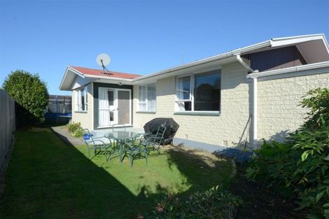 Photo of property in 1/29a Wainoni Road, Wainoni, Christchurch, 8061