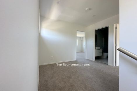 Photo of property in 15c Blenheim Street, Glenfield, Auckland, 0629