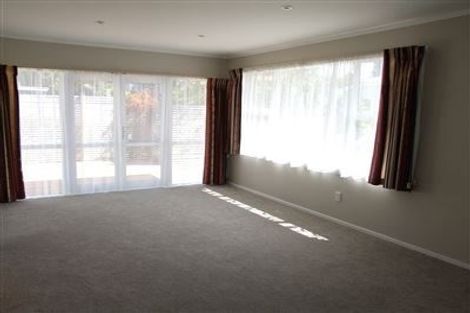 Photo of property in 24 Margaret Place, Milford, Auckland, 0620