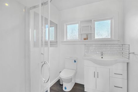 Photo of property in 1/71 Shirley Road, Shirley, Christchurch, 8013