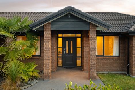 Photo of property in 102 Barrington Drive, Huntington, Hamilton, 3210