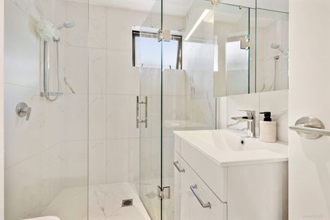 Photo of property in 4/445 Hibiscus Coast Highway, Orewa, 0931