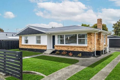 Photo of property in 73 Lewis Street, Glenview, Hamilton, 3206
