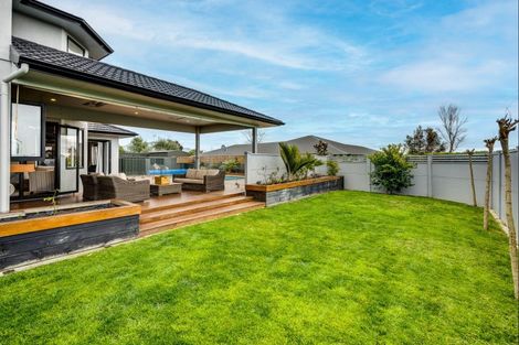 Photo of property in 2 The Croft, Havelock North, 4130