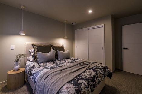 Photo of property in 37 Ruapehu Street, Paraparaumu, 5032