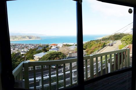 Photo of property in 1a Hornsey Road, Bluff Hill, Napier, 4110