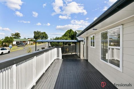 Photo of property in 31 Ilford Crescent, Mangere, Auckland, 2022