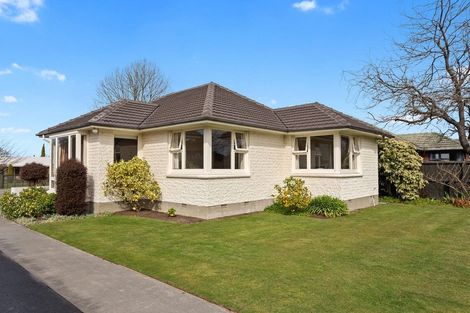 Photo of property in 9 Solway Avenue, Ilam, Christchurch, 8041