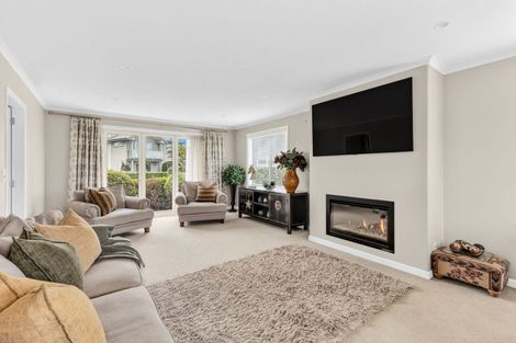 Photo of property in 5 Tucker Close, Leamington, Cambridge, 3432