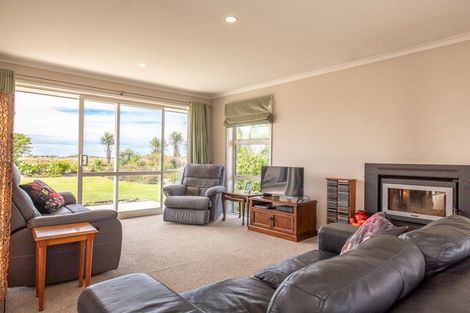 Photo of property in 6 Elley Drive, Carters Beach, Westport, 7825