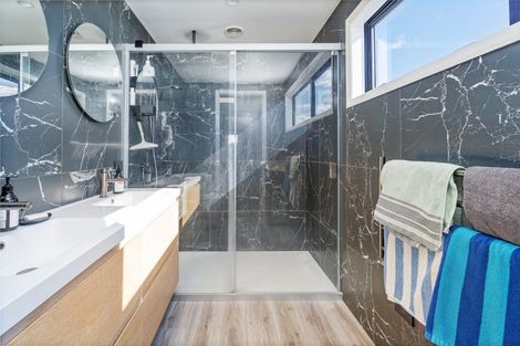 Photo of property in 126 Waterways Parade, Pauanui, Hikuai, 3579