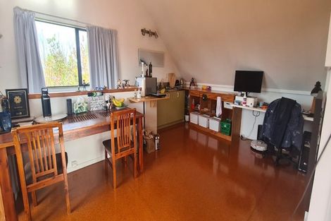 Photo of property in 3 The Terrace, Herald Island, Auckland, 0618